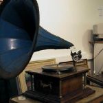 73 1023 TRATTGRAMMOFON